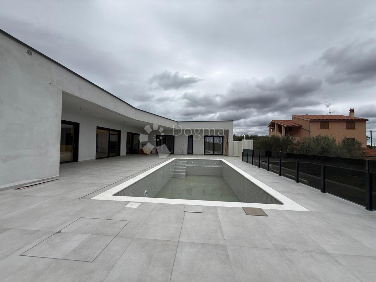 Hiša Šijana, Pula, 205m2