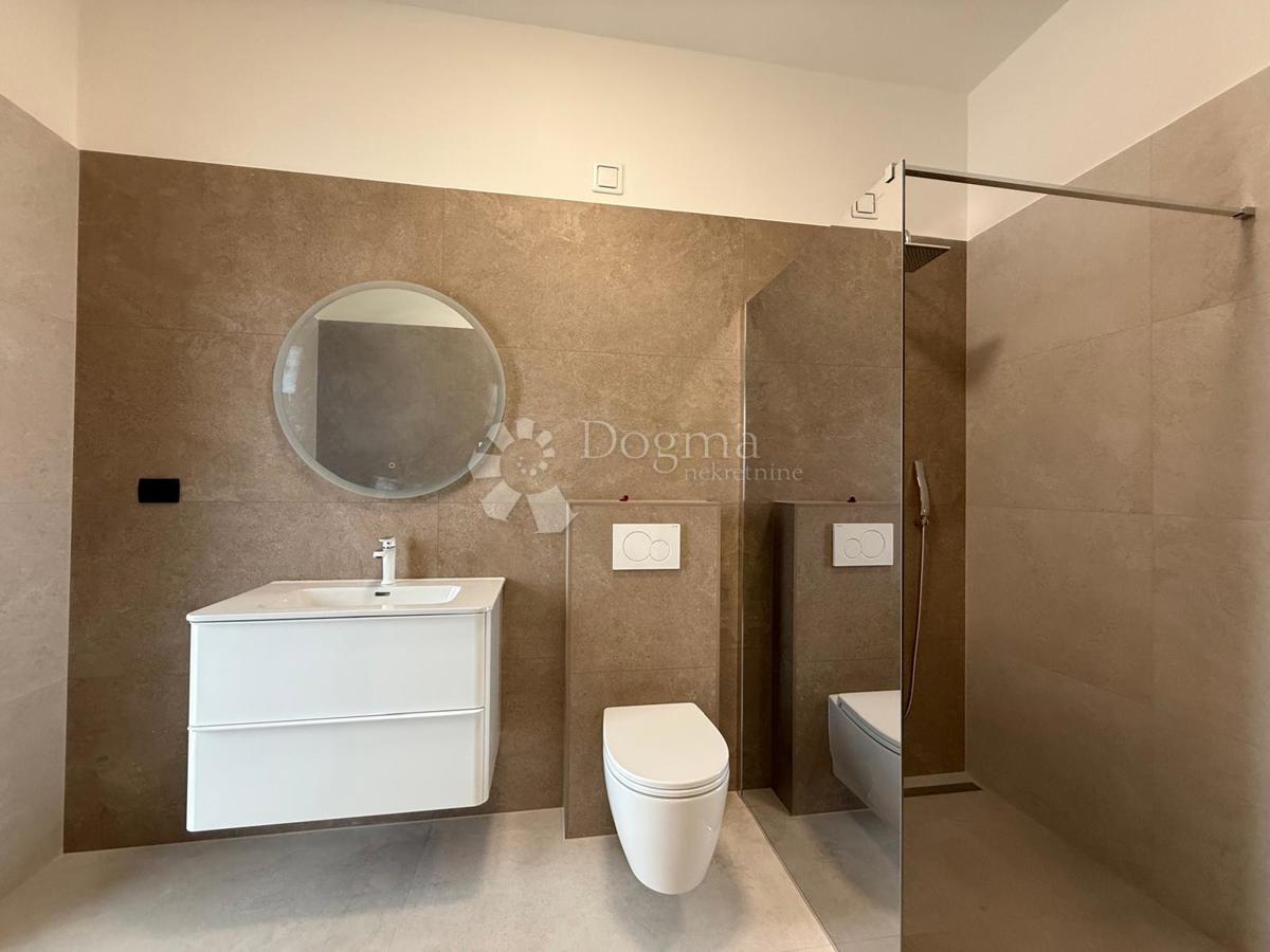 Hiša Šijana, Pula, 205m2