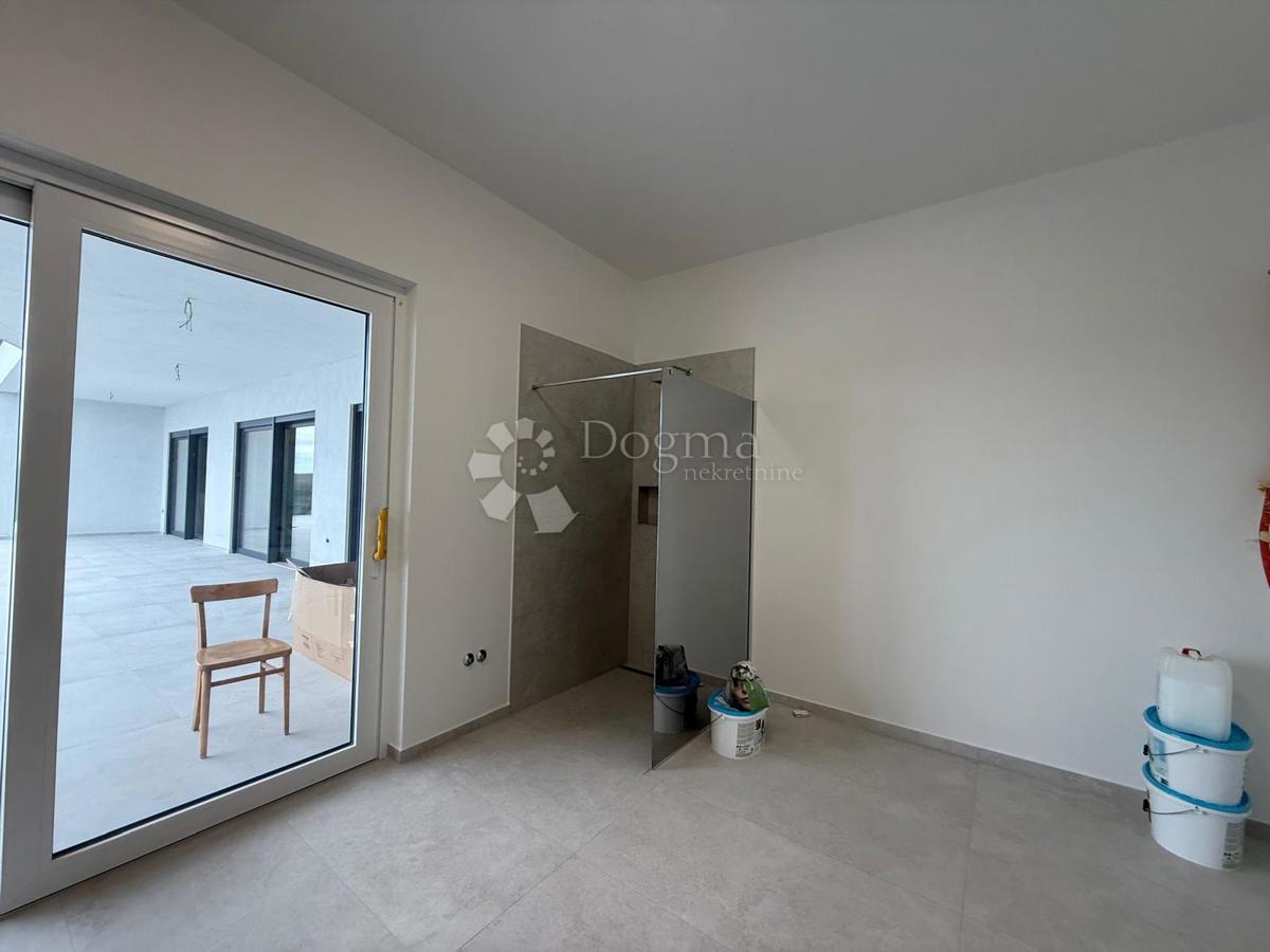 Hiša Šijana, Pula, 205m2