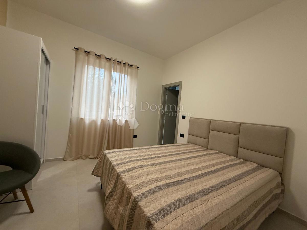 Hiša Šijana, Pula, 205m2