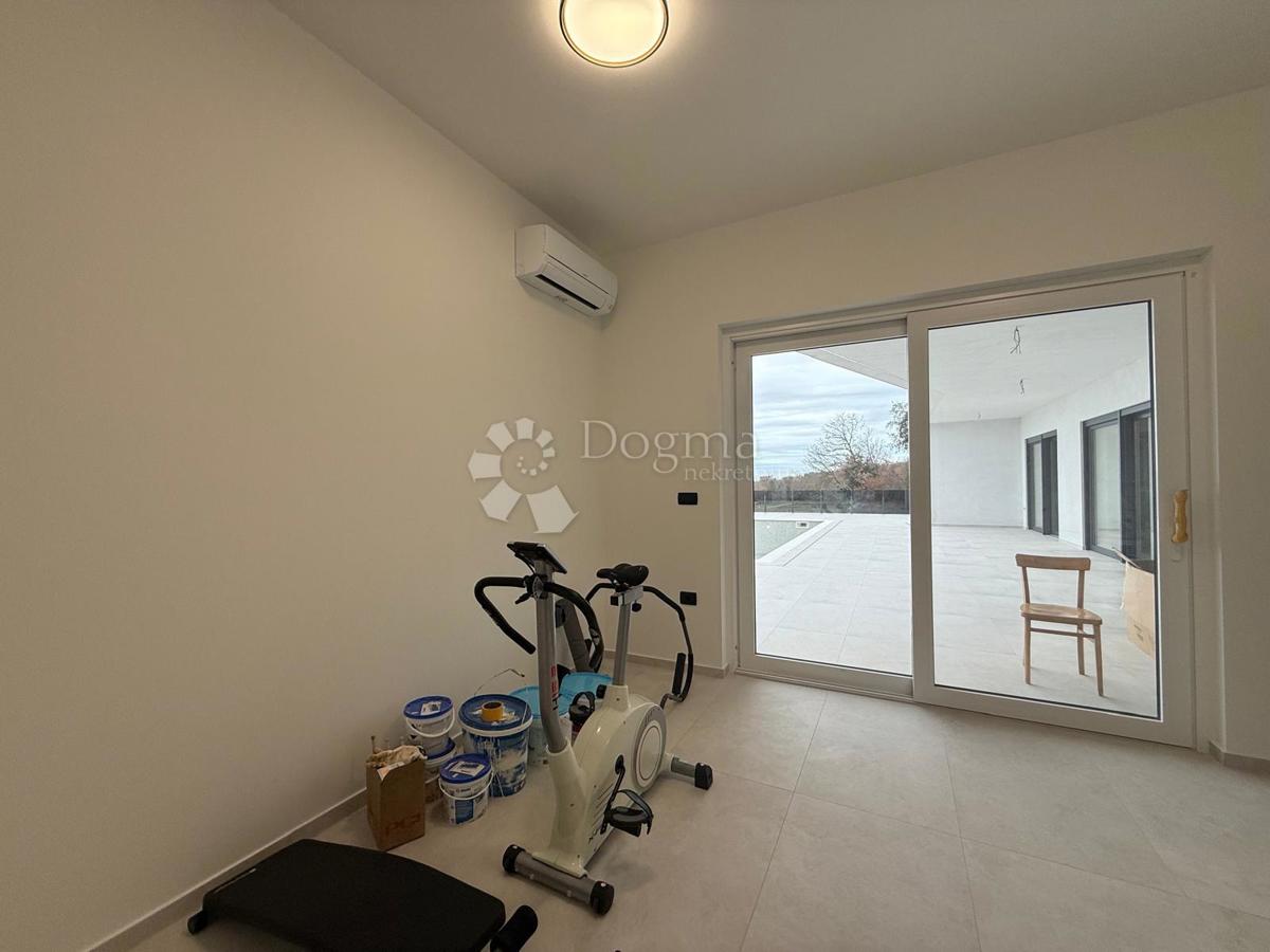 Hiša Šijana, Pula, 205m2