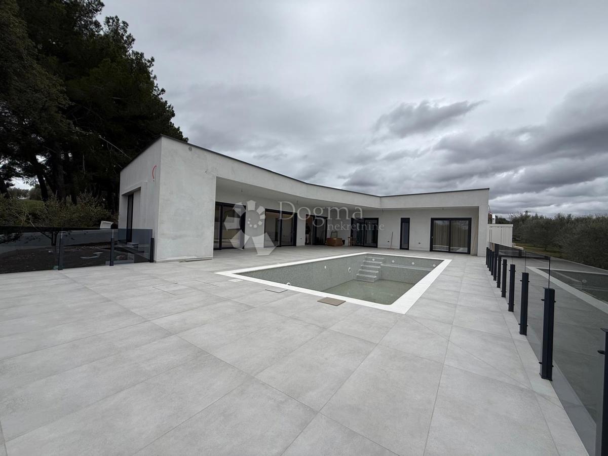 Hiša Šijana, Pula, 205m2