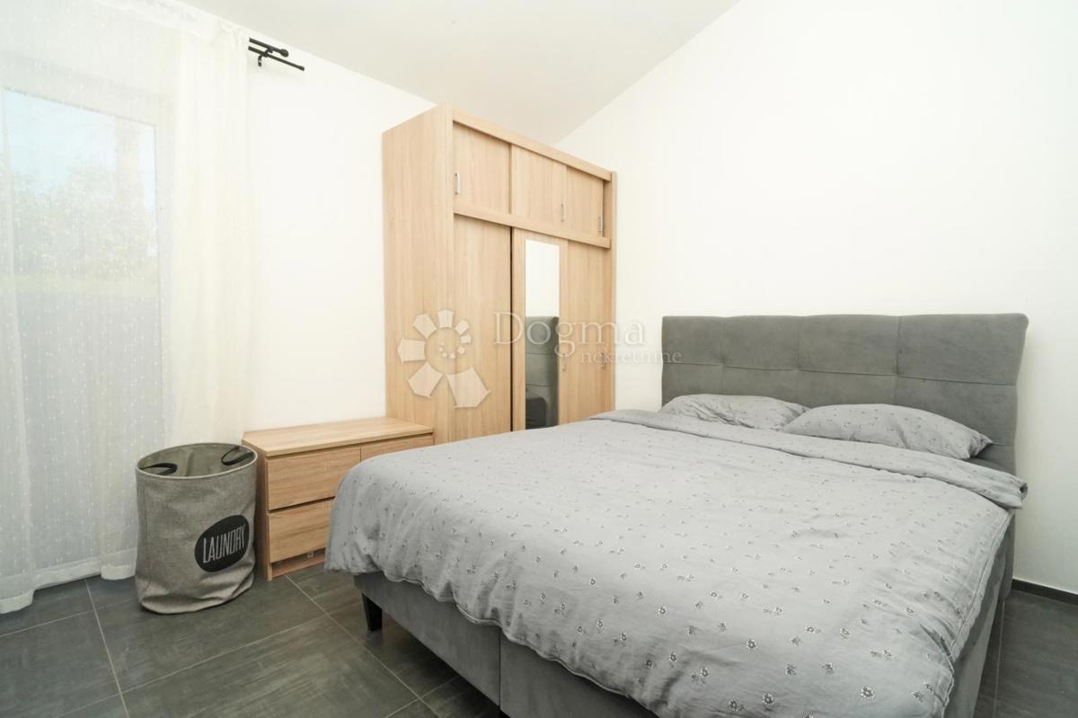 Hiša Višnjan, 66m2