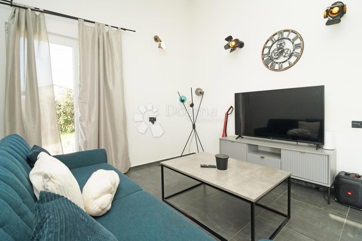 Hiša Višnjan, 66m2