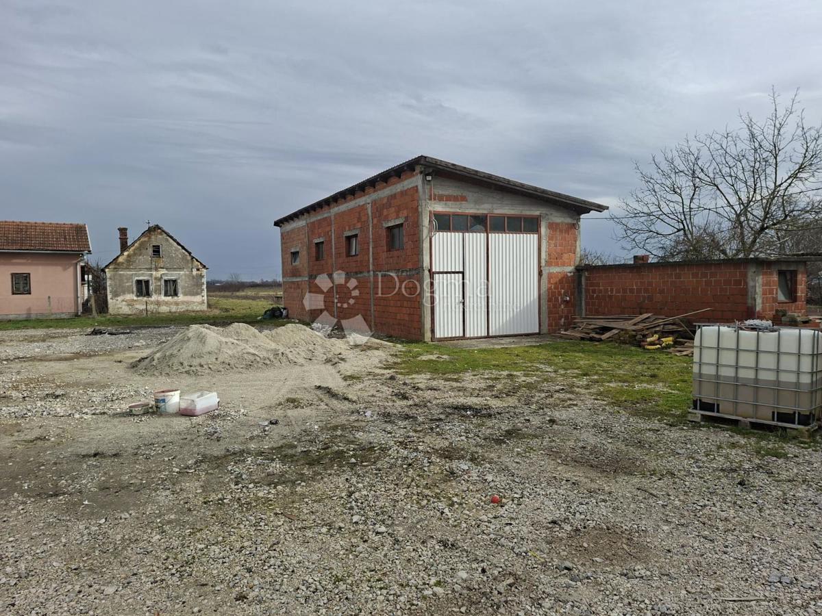 Hiša Jalševec Nartski, Rugvica, 200m2