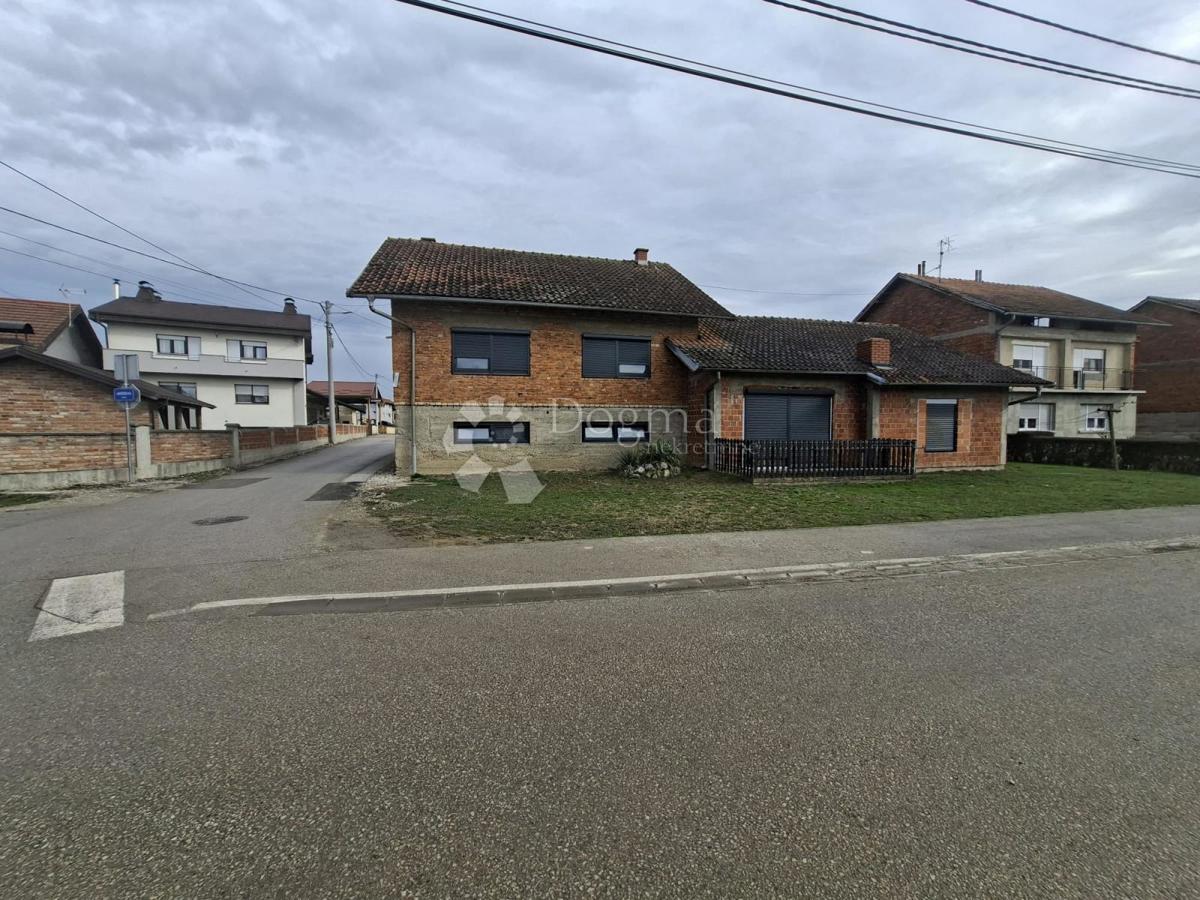 Hiša Jalševec Nartski, Rugvica, 200m2