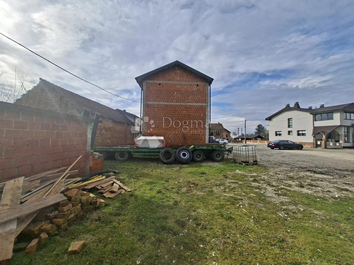 Hiša Jalševec Nartski, Rugvica, 200m2