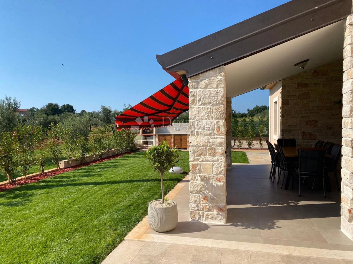 Hiša Karigador, Brtonigla, 185m2