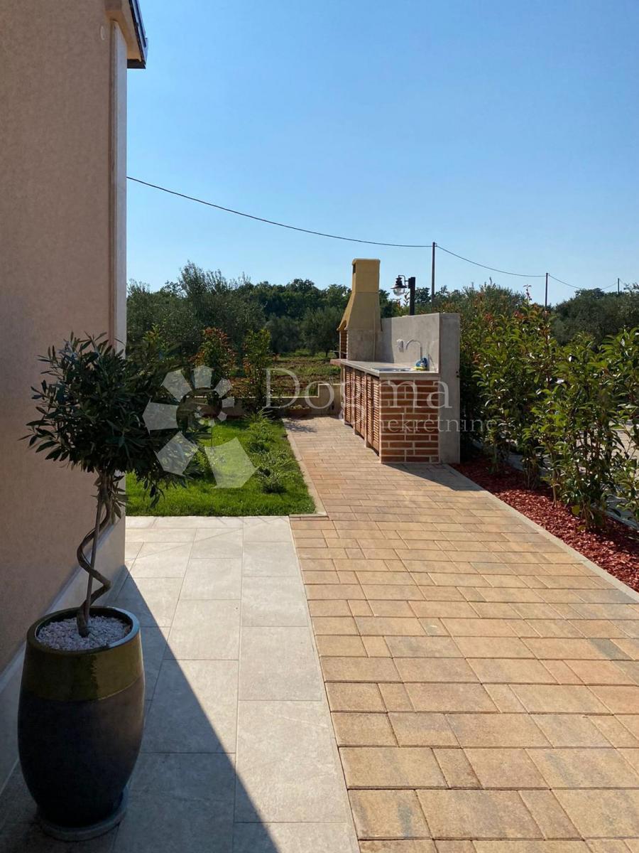 Hiša Karigador, Brtonigla, 185m2