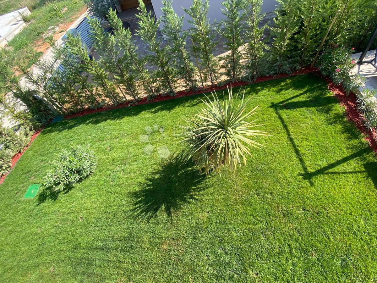 Hiša Karigador, Brtonigla, 185m2