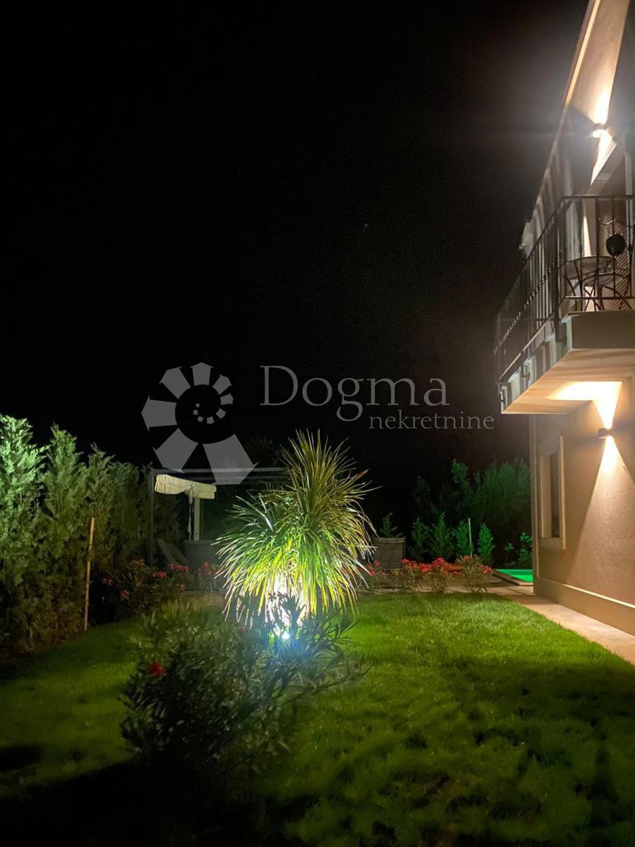 Hiša Karigador, Brtonigla, 185m2