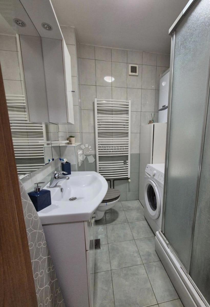 Stanovanje Oroslavje, 44m2