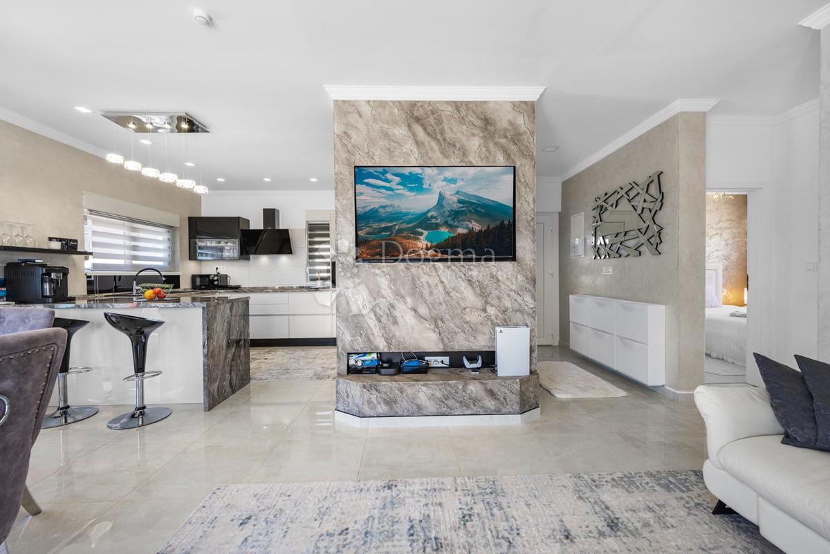 Hiša Bilice, Šibenik - Okolica, 142m2