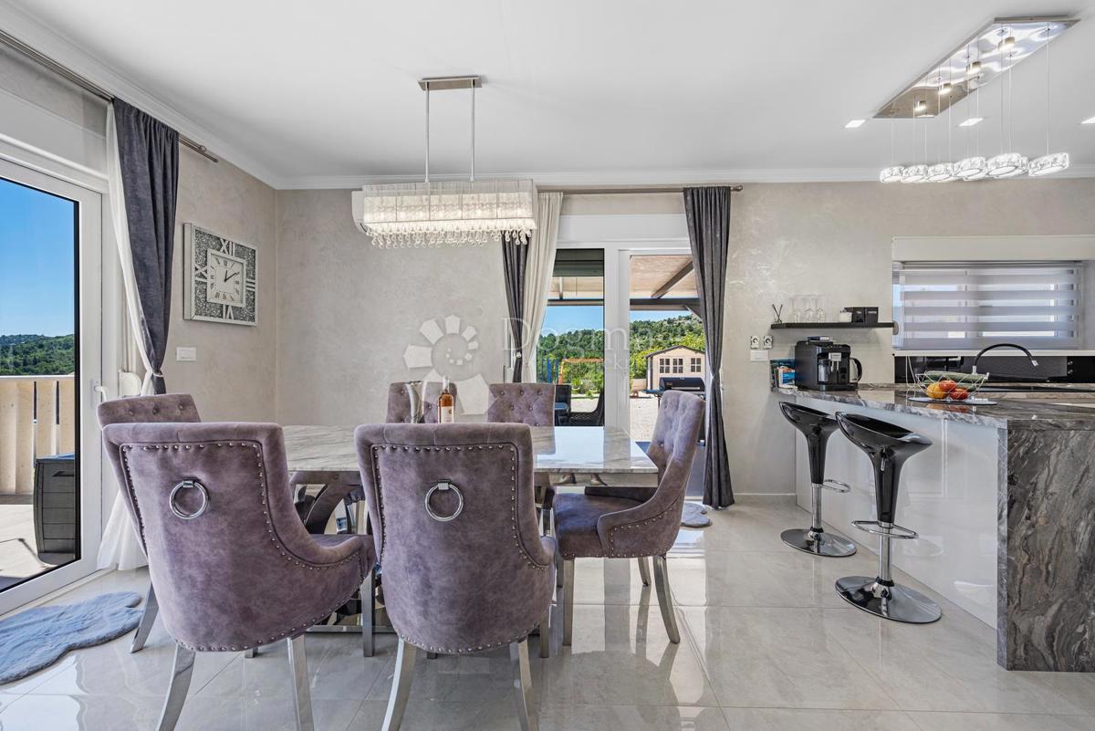 Hiša Bilice, Šibenik - Okolica, 142m2