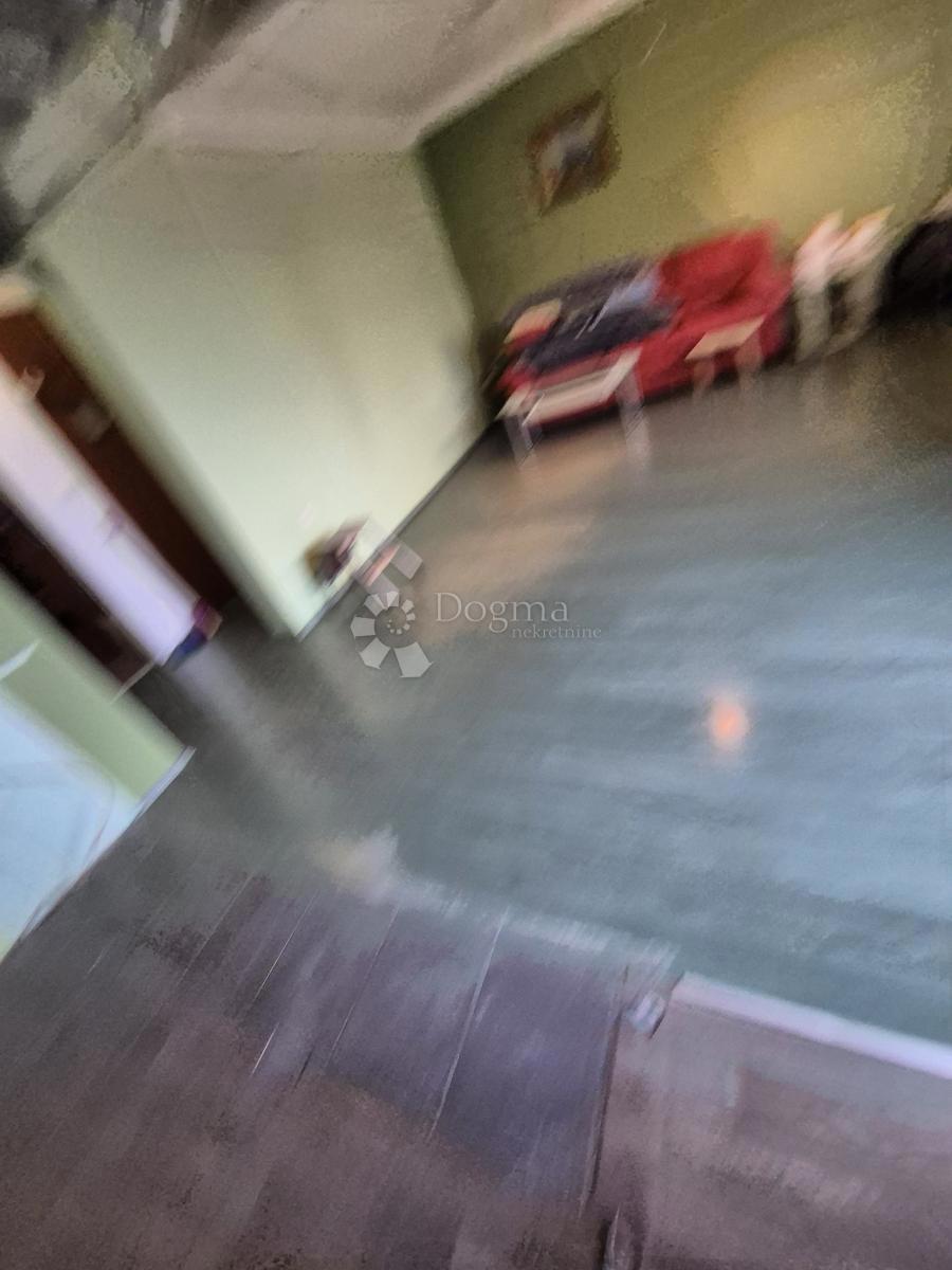 Hiša Podbilo, Senj, 162m2