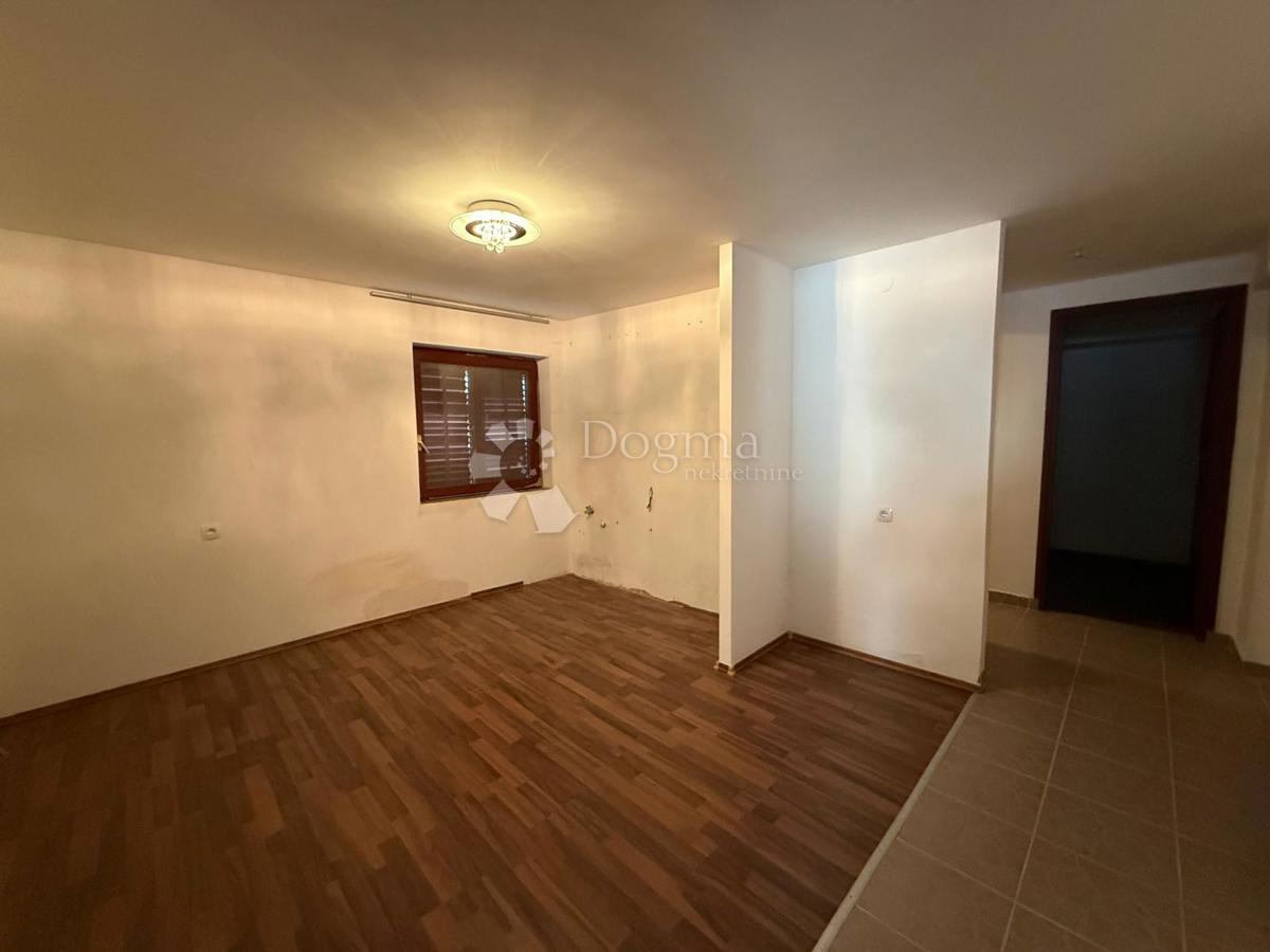 Hiša Drenova, Rijeka, 315m2