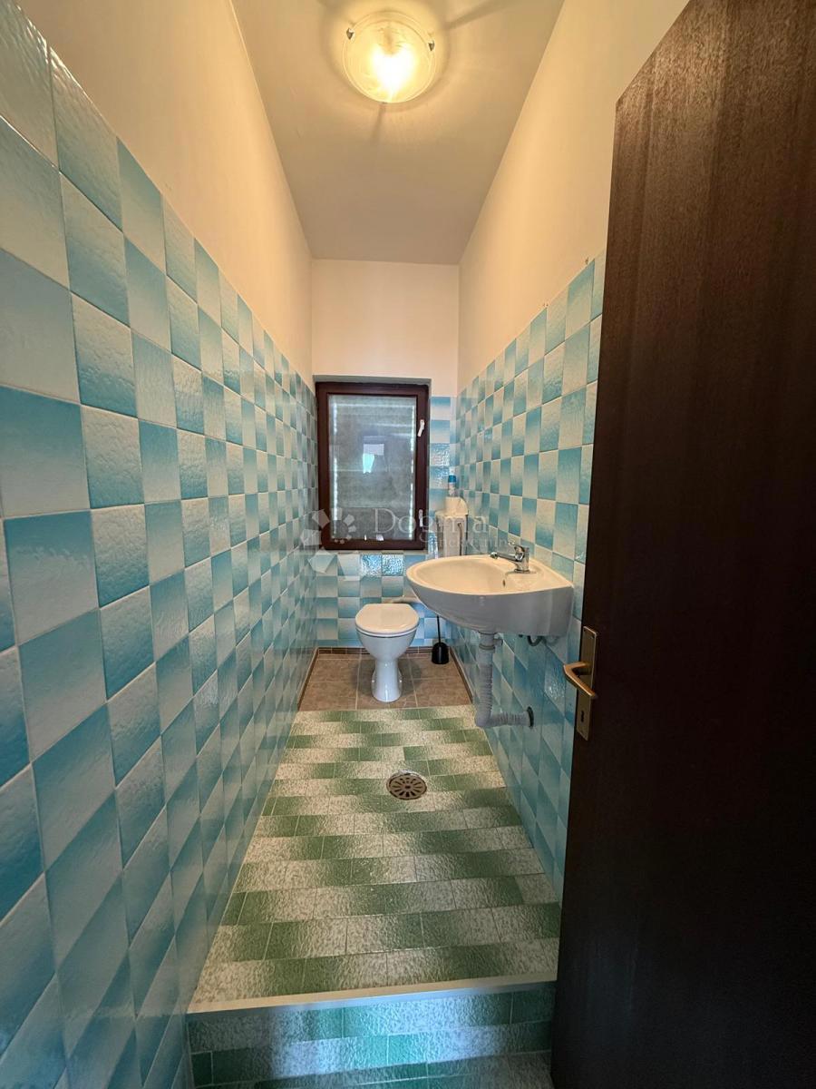 Hiša Drenova, Rijeka, 315m2