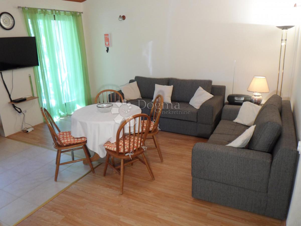 Hiša Nova Vas, Poreč, 318,31m2