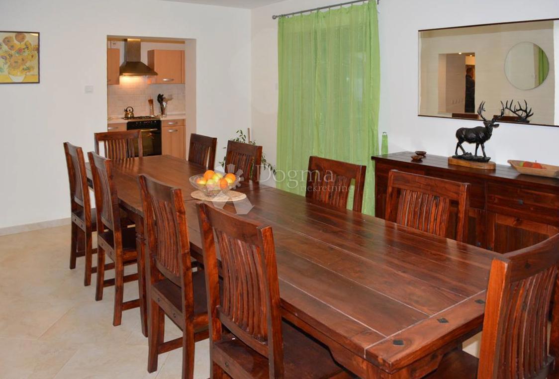 Hiša Nova Vas, Poreč, 318,31m2