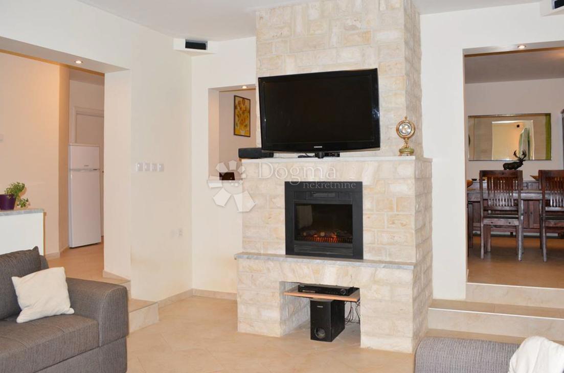 Hiša Nova Vas, Poreč, 318,31m2