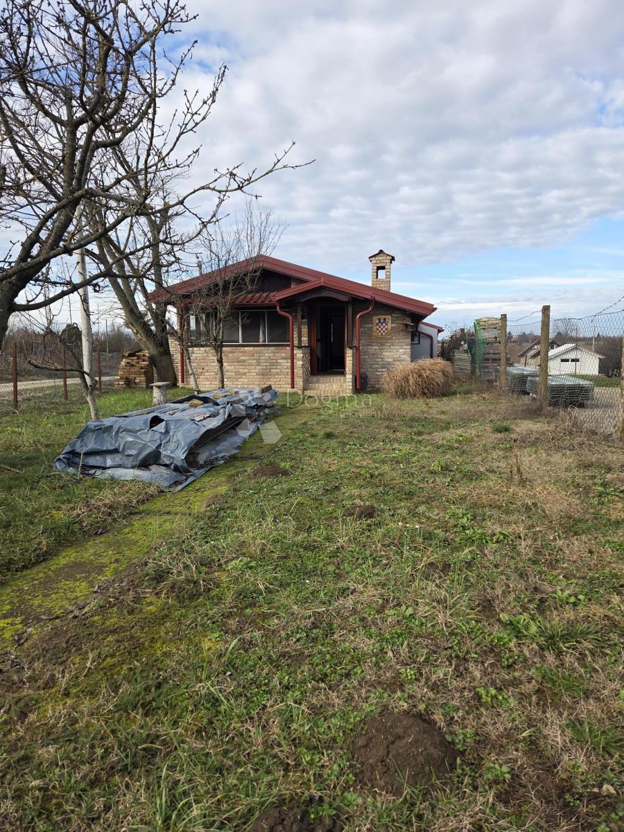 Hiša Vučedol, Vukovar, 70m2