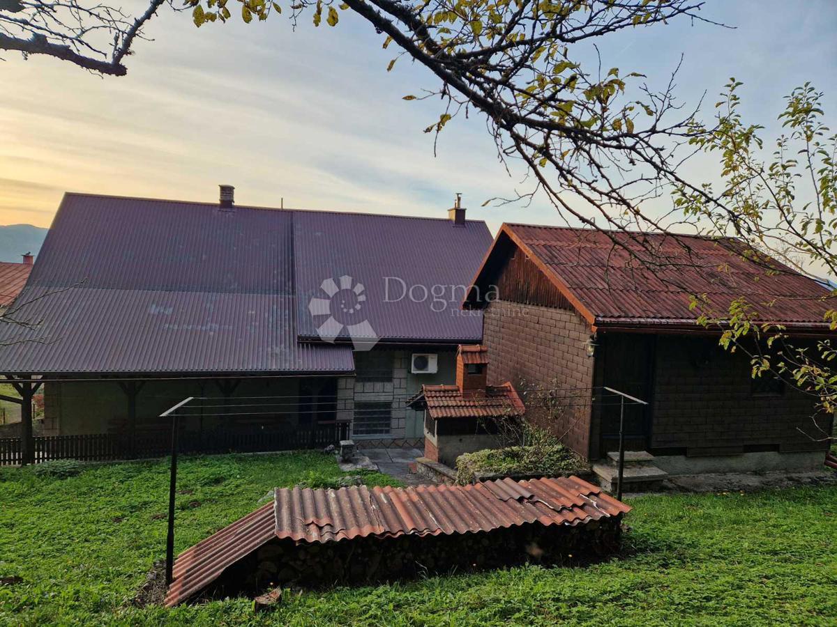 Hiša Divjake, Skrad, 250m2