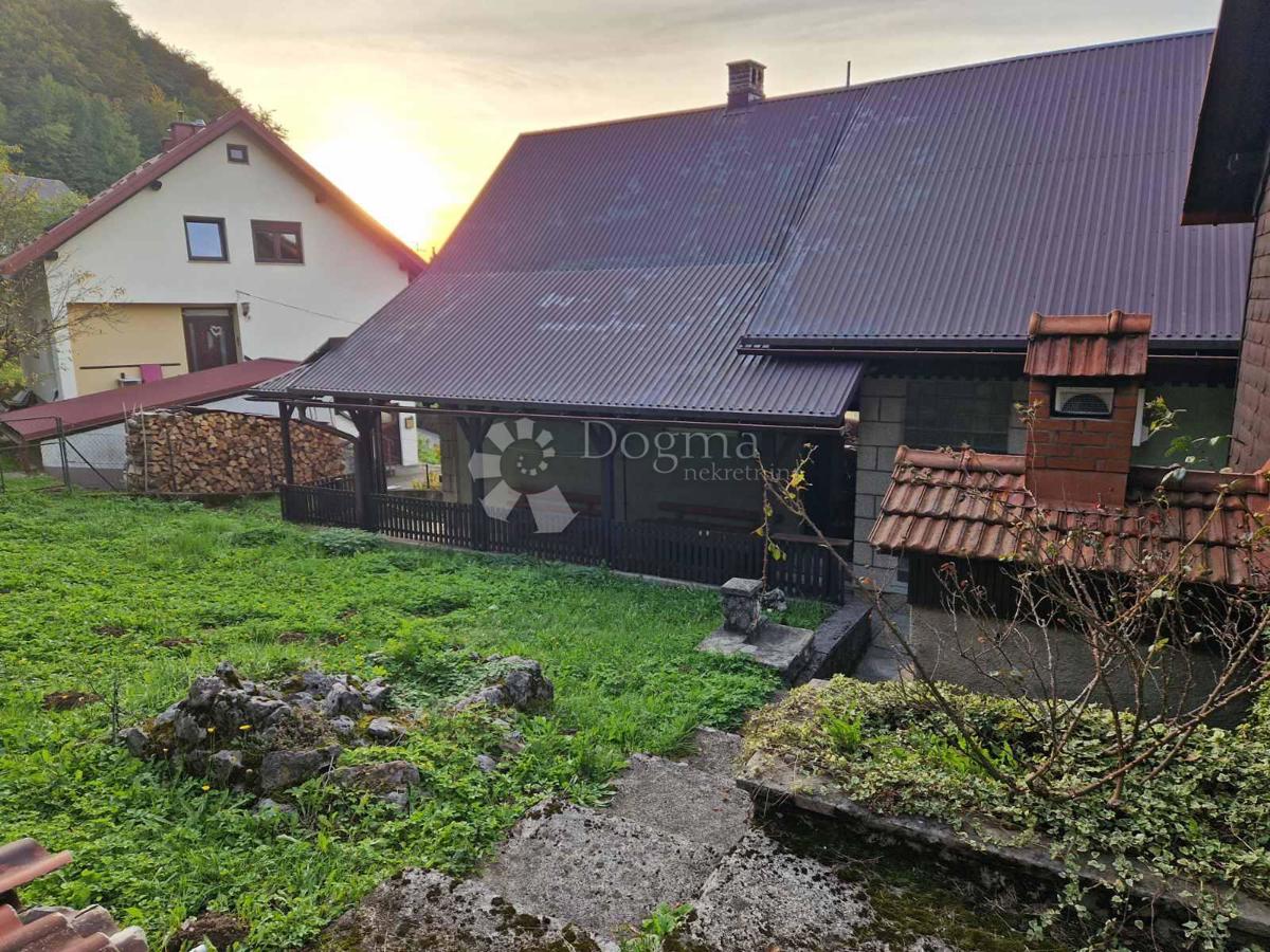 Hiša Divjake, Skrad, 250m2