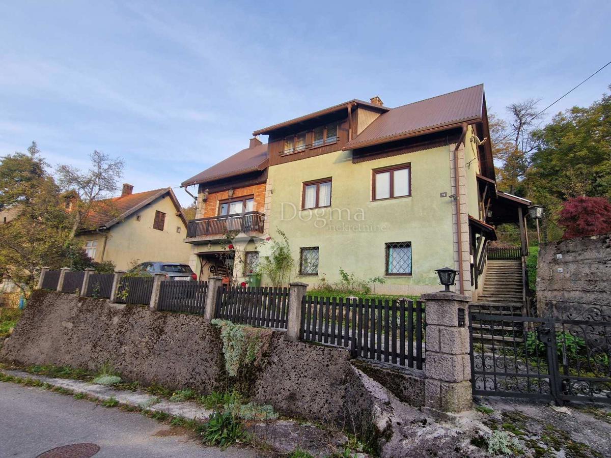 Hiša Divjake, Skrad, 250m2