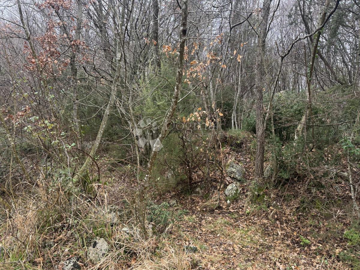 Zazidljivo zemljišče Risika, Vrbnik, 1.831m2