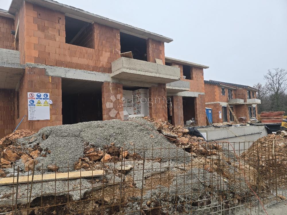 Hiša Hlapa, Dobrinj, 140m2