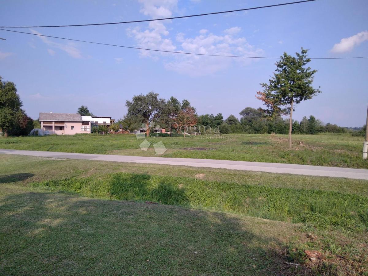 Zazidljivo zemljišče Andrilovec, Dugo Selo - Okolica, 5.297m2