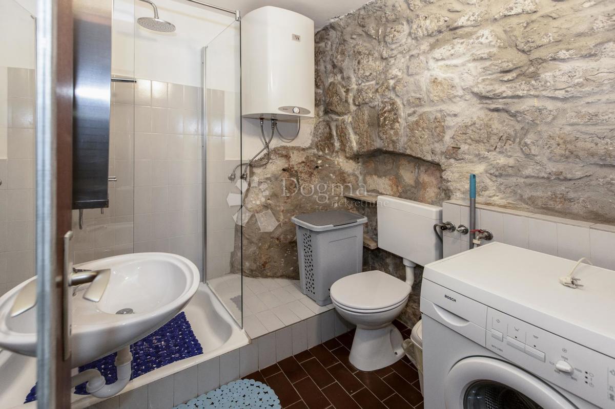 Hiša Centar, Pula, 199m2