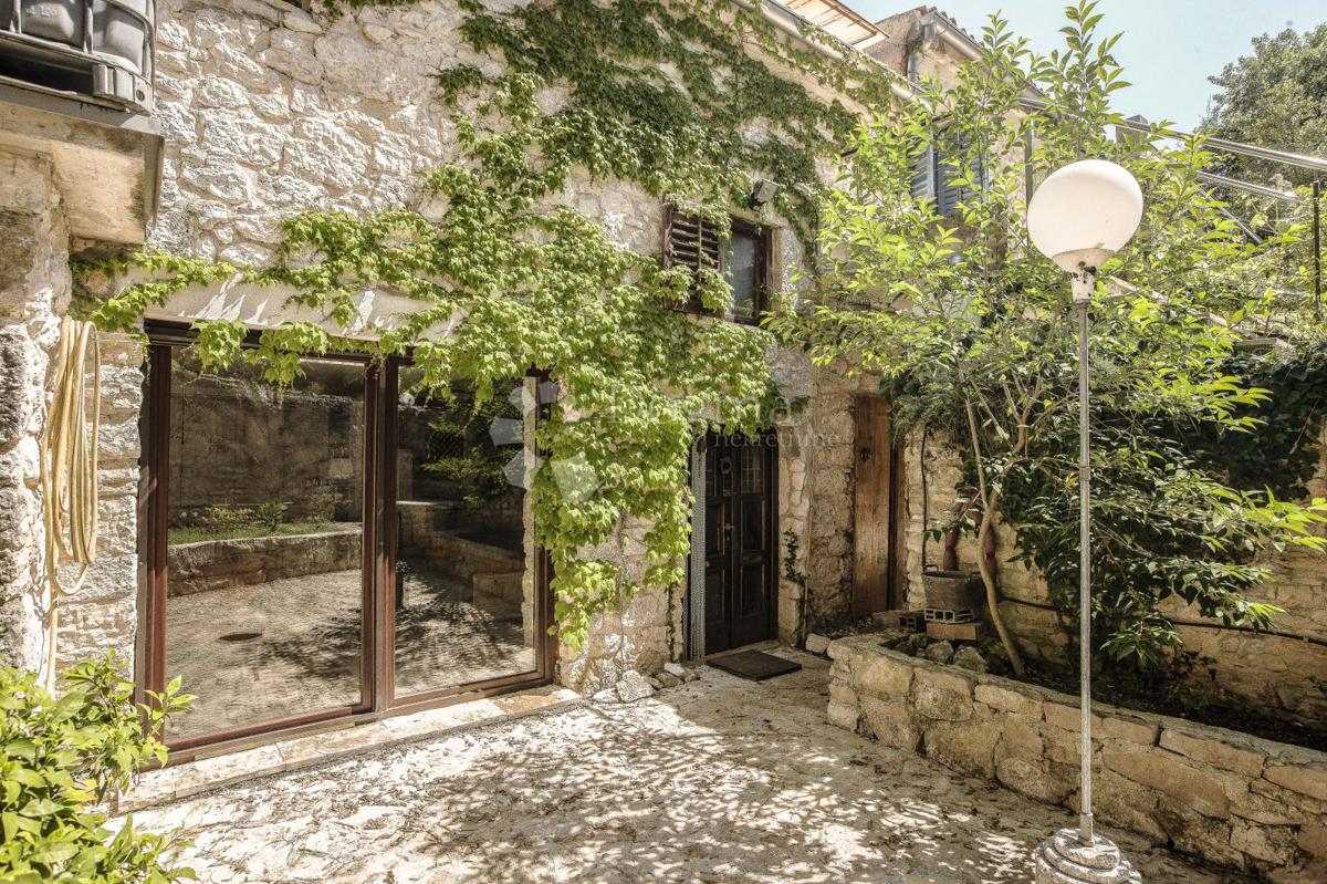 Hiša Centar, Pula, 199m2