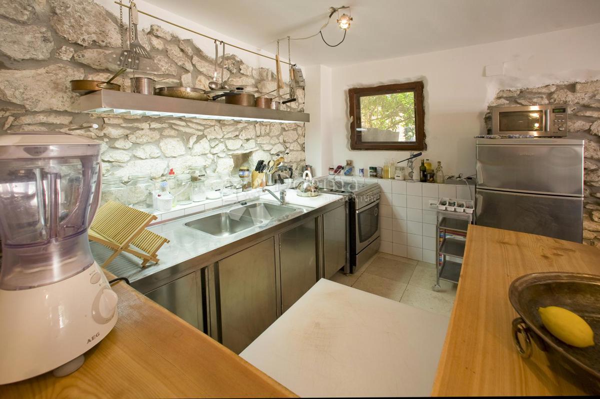 Hiša Centar, Pula, 199m2