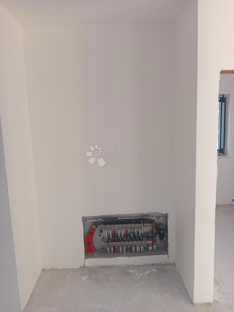 Stanovanje Valdebek, Pula, 93,66m2