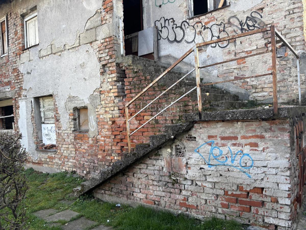 Hiša Kruge, Trnje, 180m2