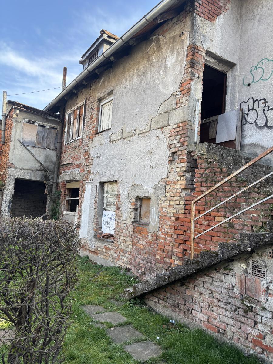 Hiša Kruge, Trnje, 180m2