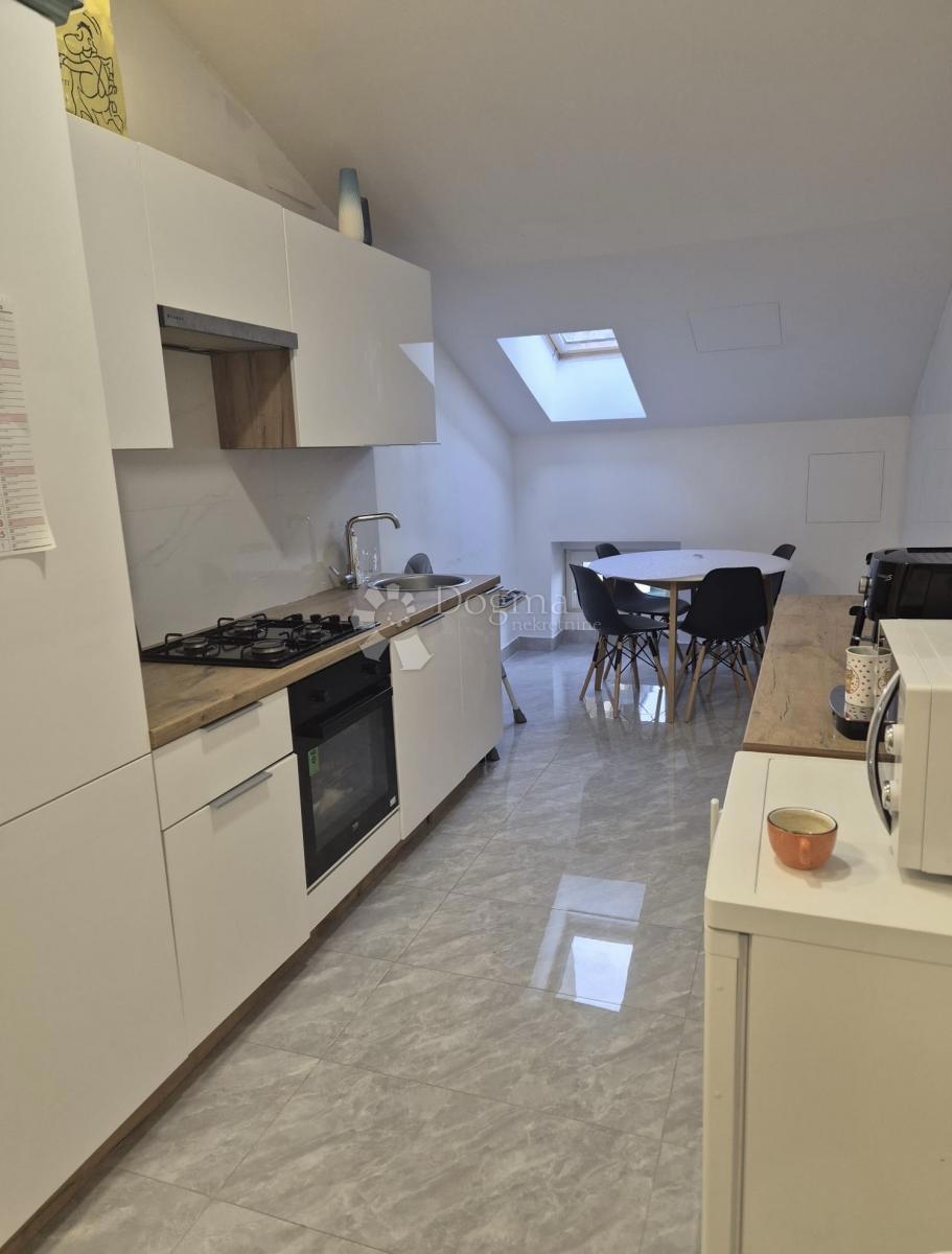 Stanovanje Centar, Rijeka, 105m2