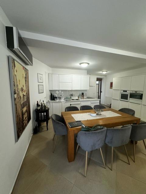 Stanovanje Crikvenica, 118,40m2