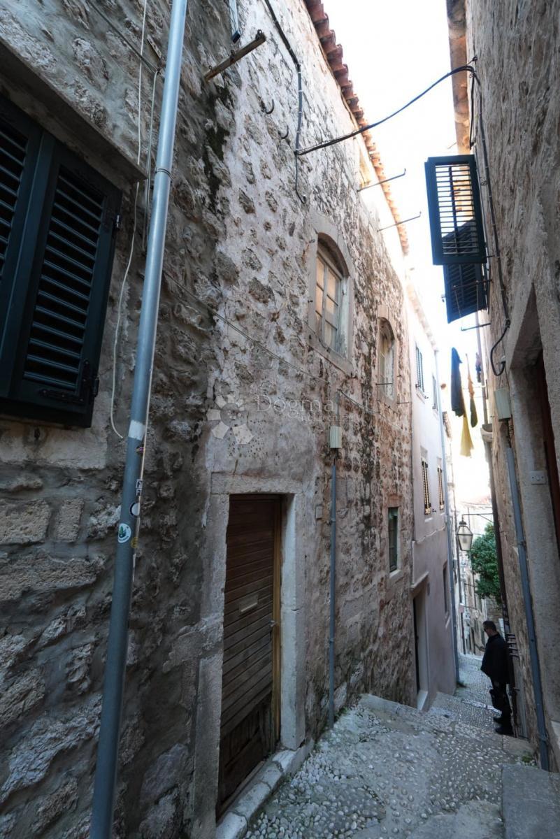 Hiša Stari grad, Dubrovnik, 100m2