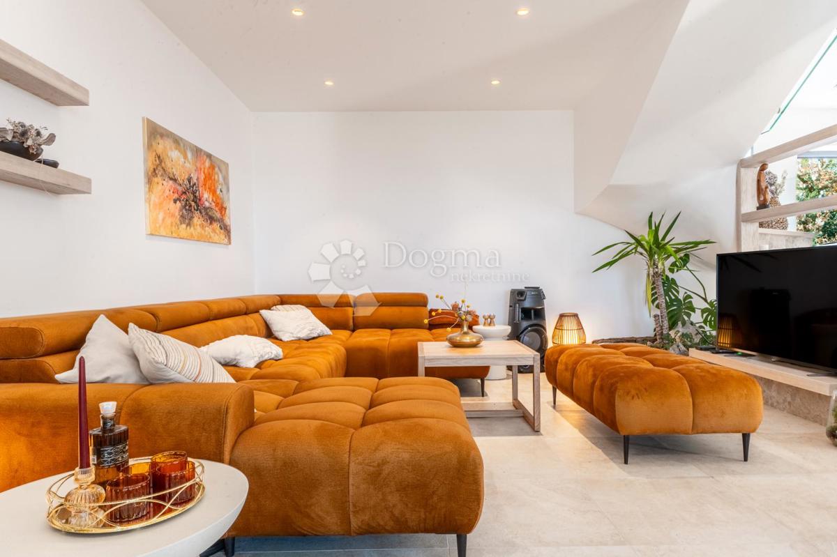 Hiša Linardići, Krk, 176m2