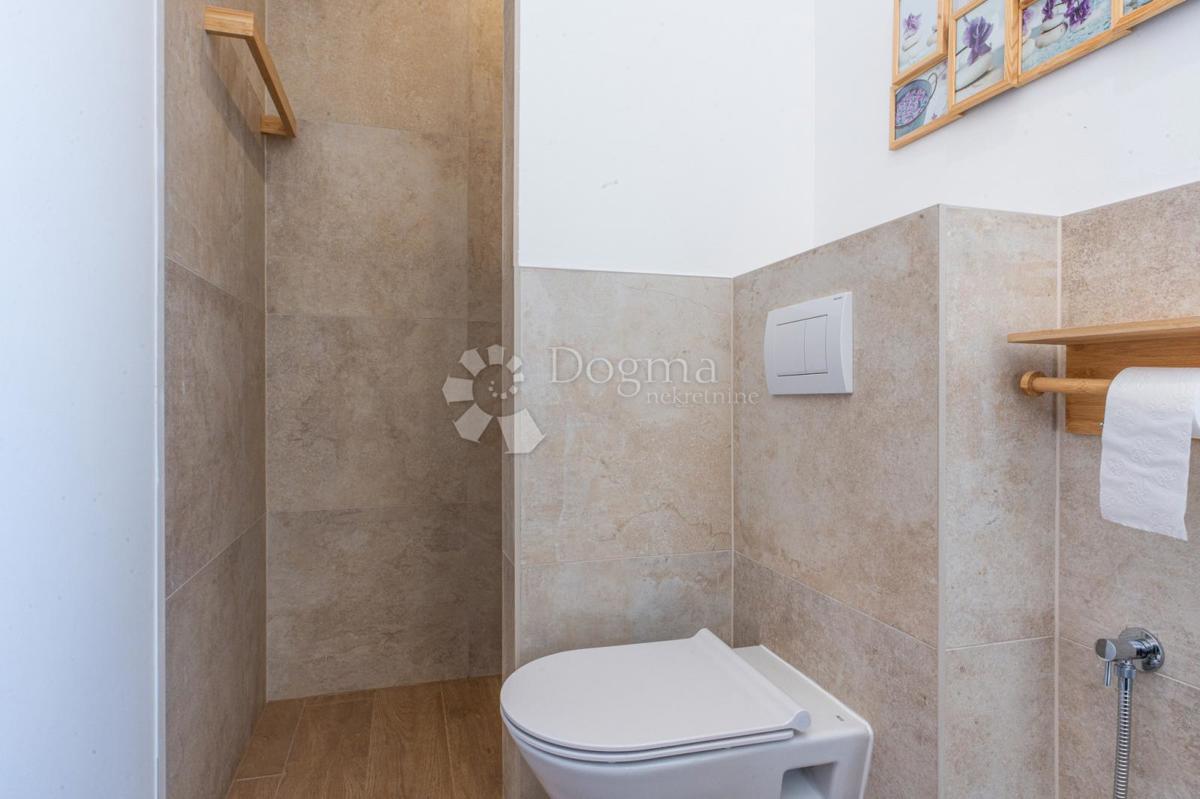 Hiša Linardići, Krk, 176m2