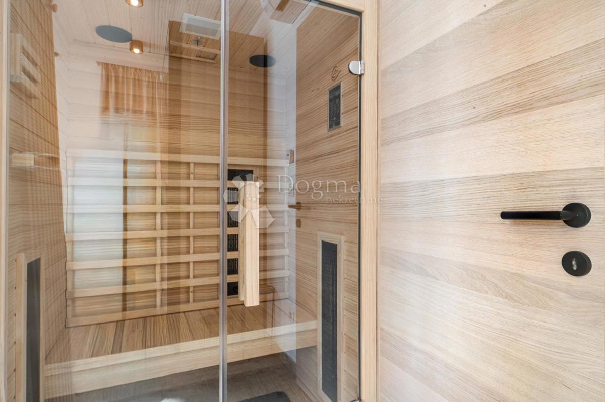 Hiša Linardići, Krk, 176m2