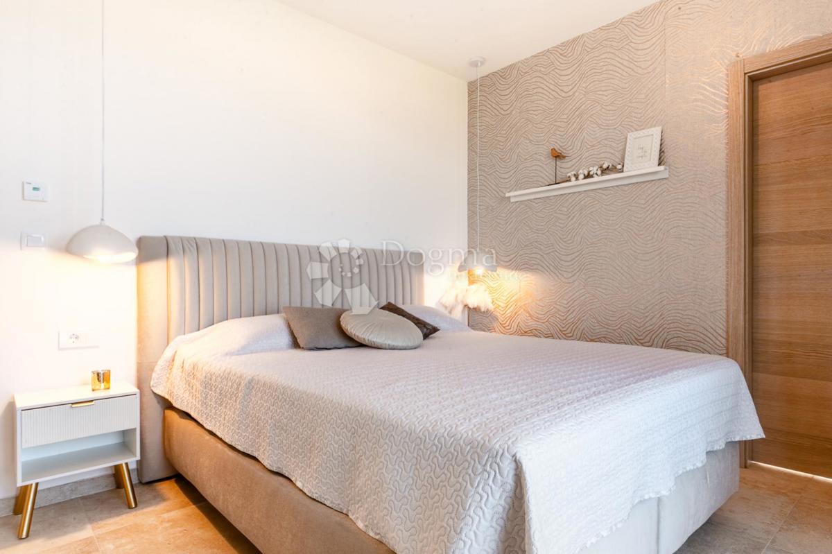 Hiša Linardići, Krk, 176m2