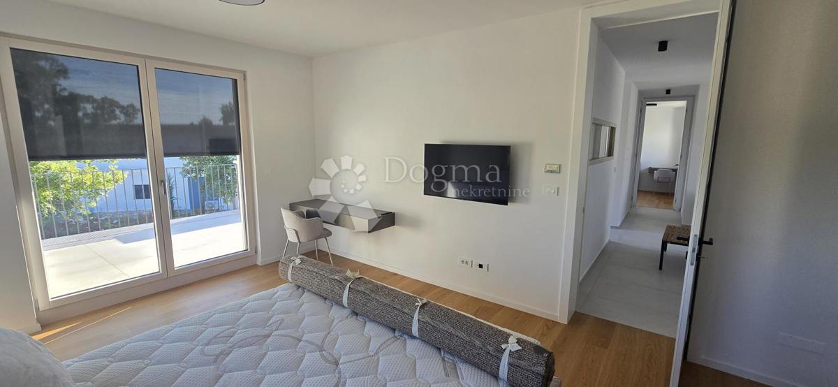 Zazidljivo zemljišče Sutivanac, Barban, 1.045m2