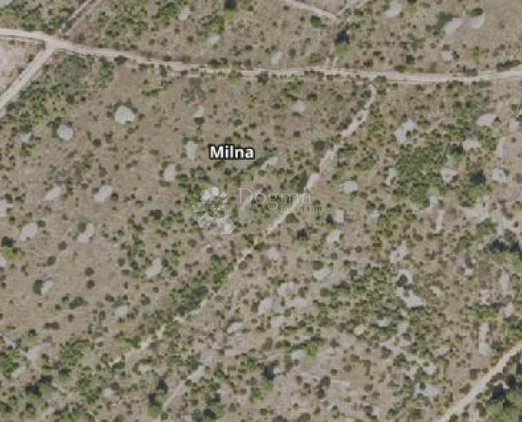 Kmetijsko zemljišče Milna, 8.669m2