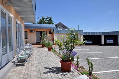 Hiša Brodsko Vinogorje, Slavonski Brod, 872m2