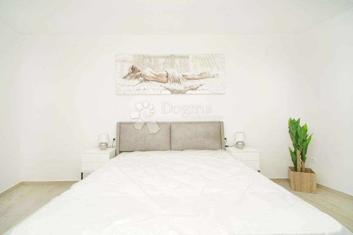 Hiša Deklići, Kaštelir-Labinci, 180m2