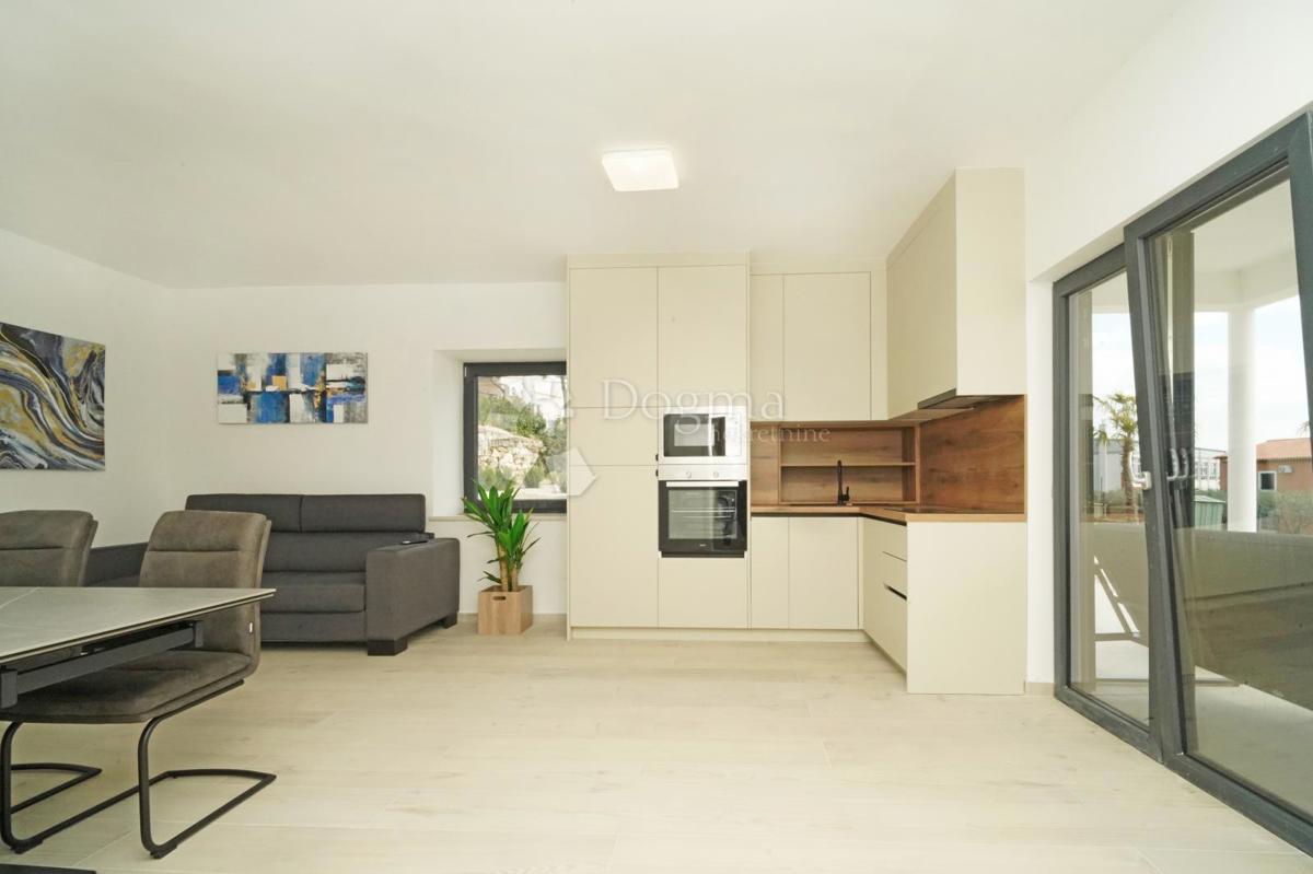 Hiša Deklići, Kaštelir-Labinci, 180m2