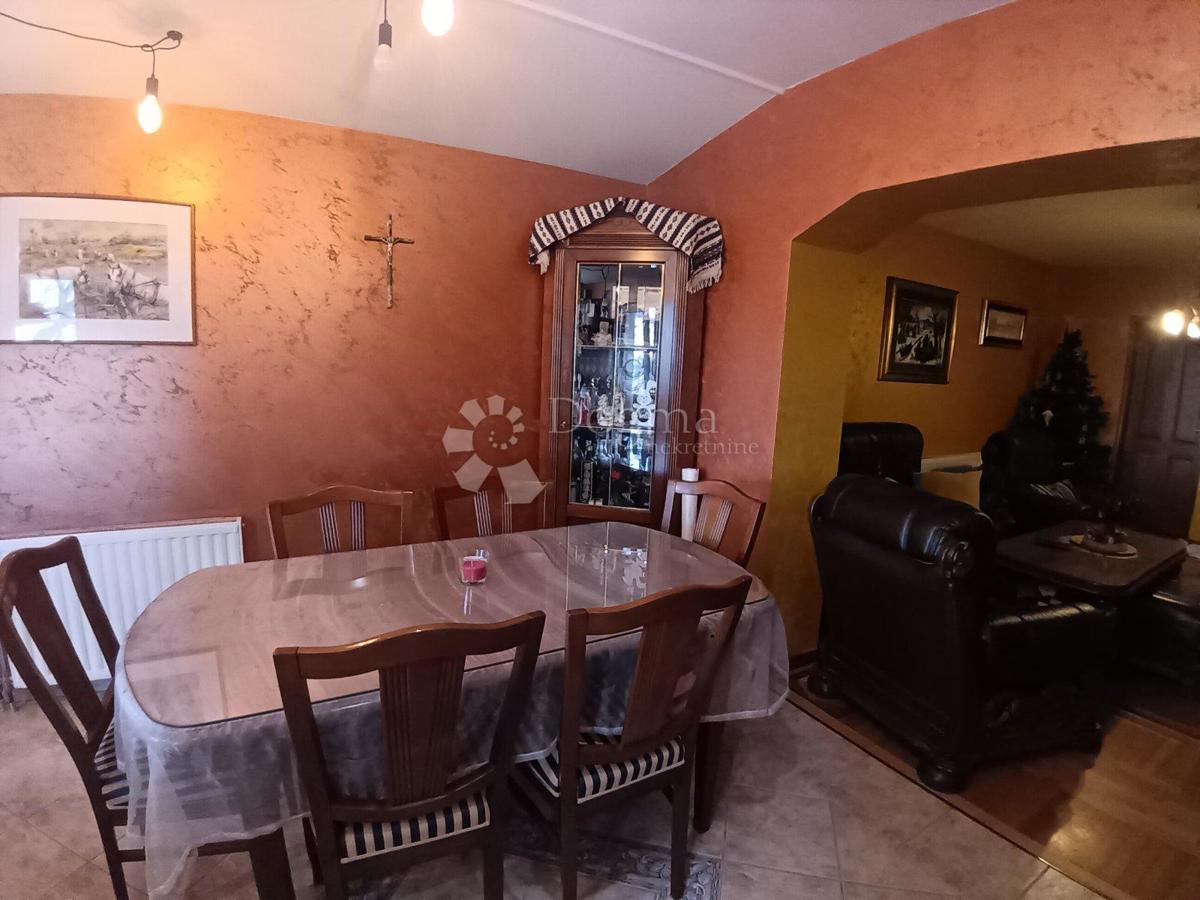 Hiša Tenja, Osijek - Okolica, 150m2